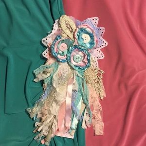 Flower pin ...uncycled